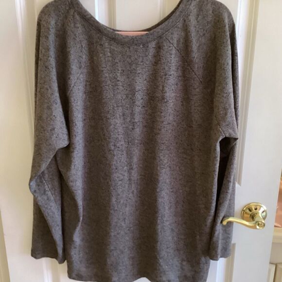 NWOT. DG2 Diane Gillman Women’s 1X Marbled Grey L/S Knit Top - Picture 9 of 10